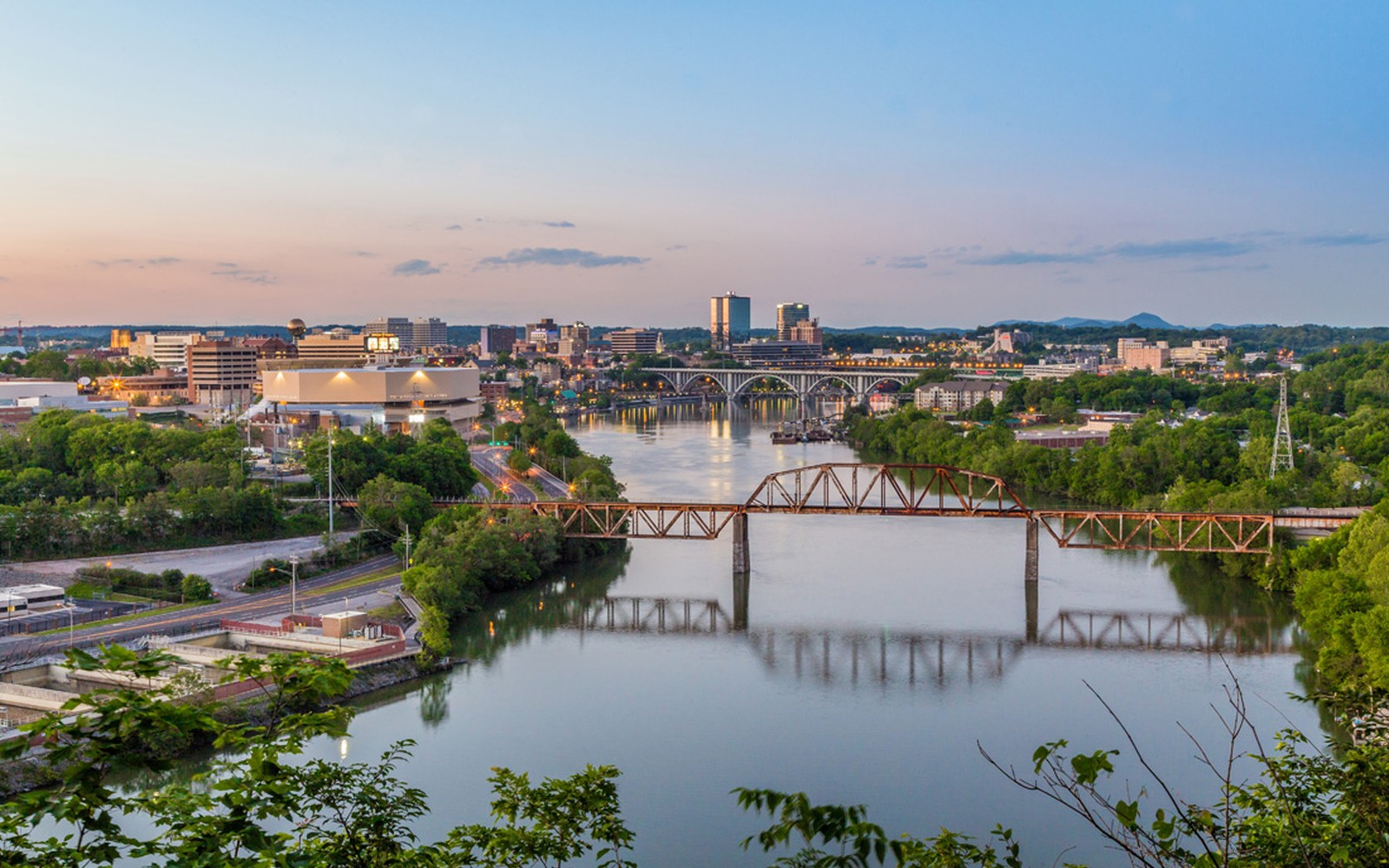 Industrial Robot Financing in Knoxville, TN