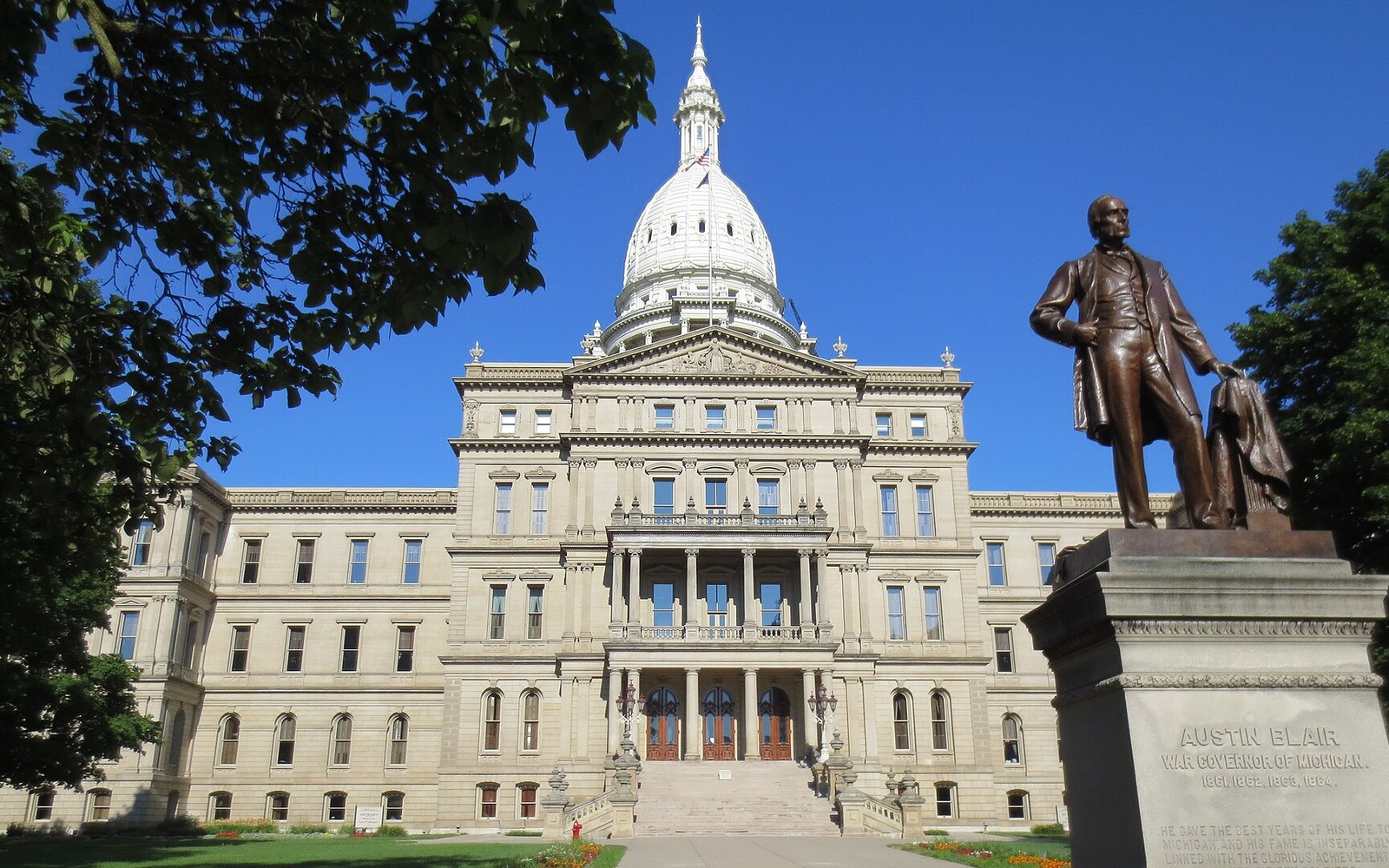 Industrial Robot Financing in Lansing, MI